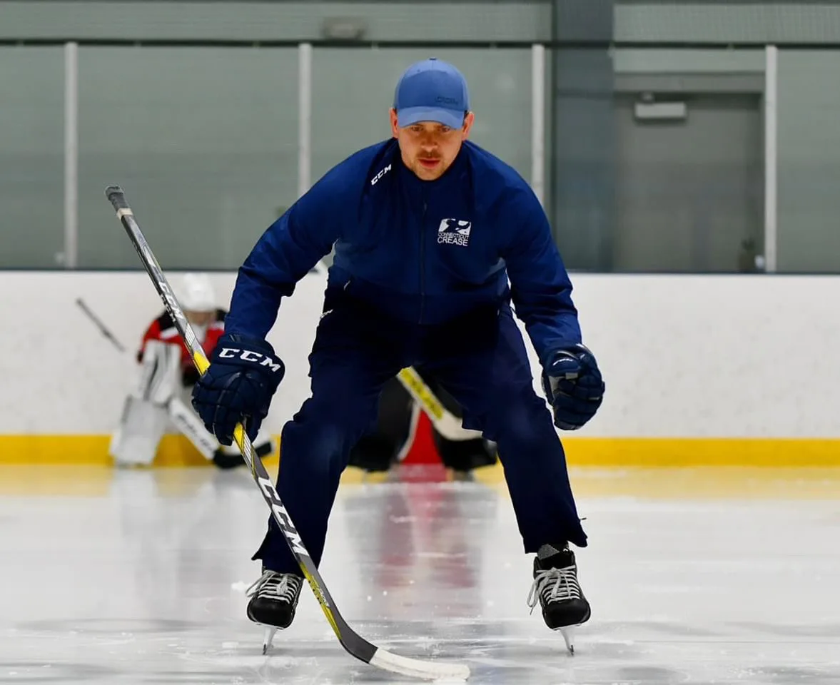 Connecticut Crease coach Craig Ryan on the ice